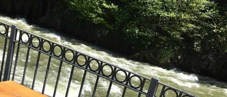 经典平房, 河景 | 湖景