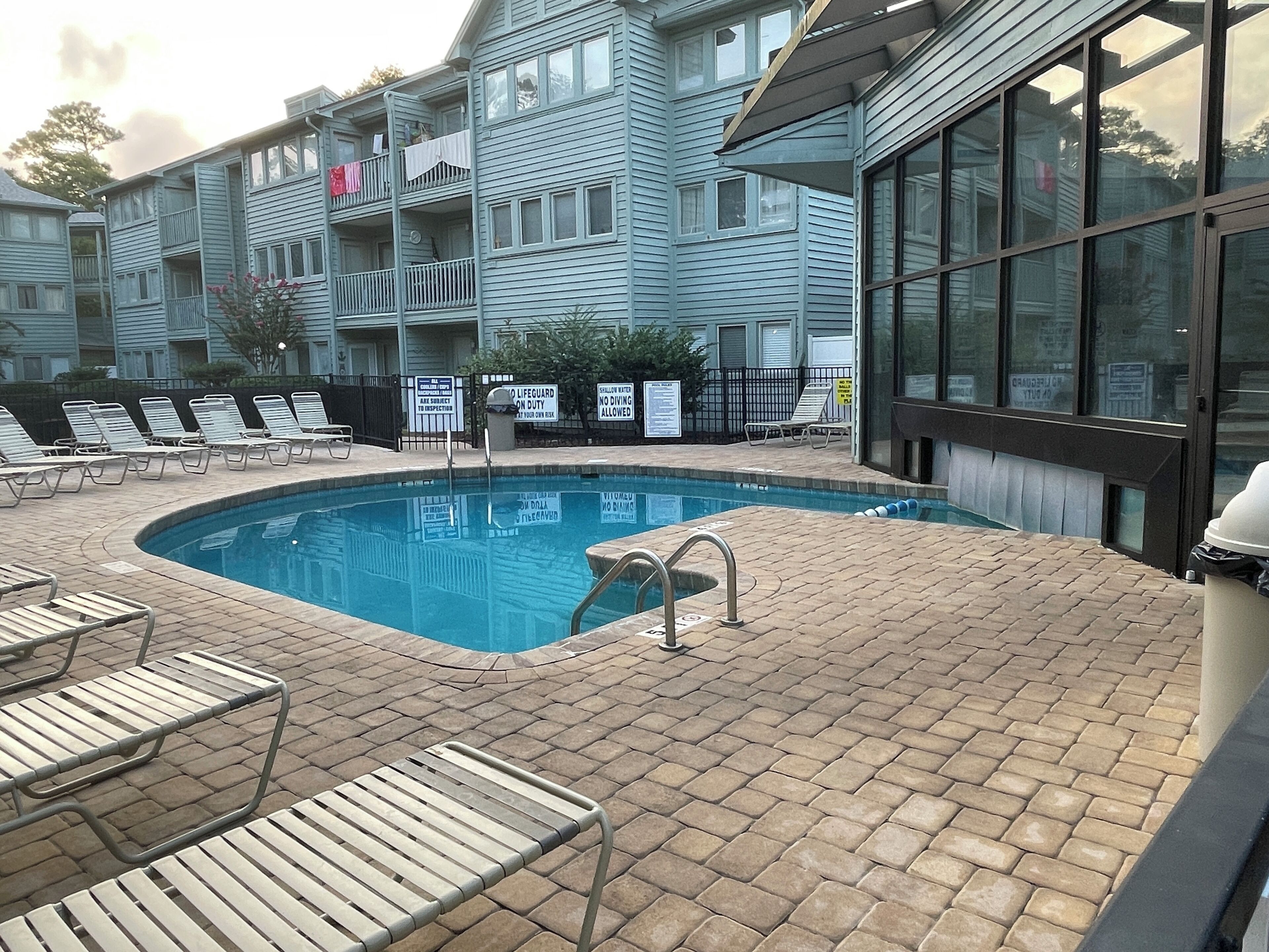 Indoor pool, outdoor pool