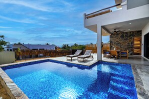 Pool - Stunning 3br/3.5ba with Private Pool, Steps from the Beach and Local Hotspots (El Sargento)