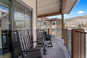 Exterior - Brightwood #301, Building 2 (Keystone)