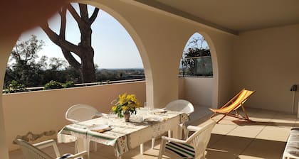 Large sunny terrace with sea view - Argentière beach within walking distance - T2 air conditioning, parking