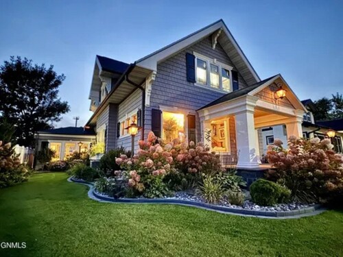 Luxury Historic Estate | Hot Tub | BBQ | Sleeps 17