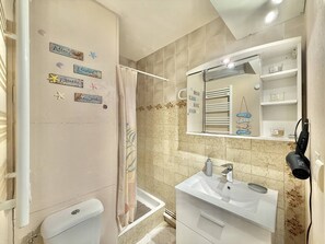 Bathroom - CAP D'AGDE - Le Môle // Réf 0088 (CAP D'AGDE)