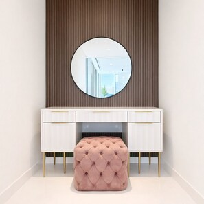 Interior - Exclusive Palm View Penthouse, Terrace & Pool (Dubai)