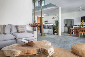 TV, offices - Zazil: Private Pool & Gated Jungle Luxury (Tulum)