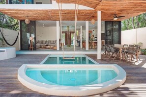 Outdoor dining - Zazil: Private Pool & Gated Jungle Luxury (Tulum)
