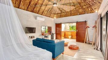 7 bedrooms, iron/ironing board, travel crib, WiFi
