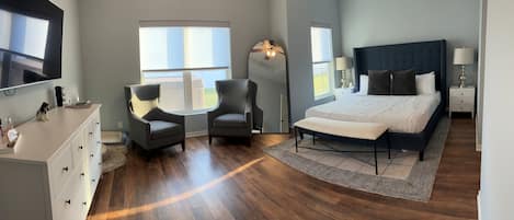 4 bedrooms, desk, iron/ironing board, free WiFi