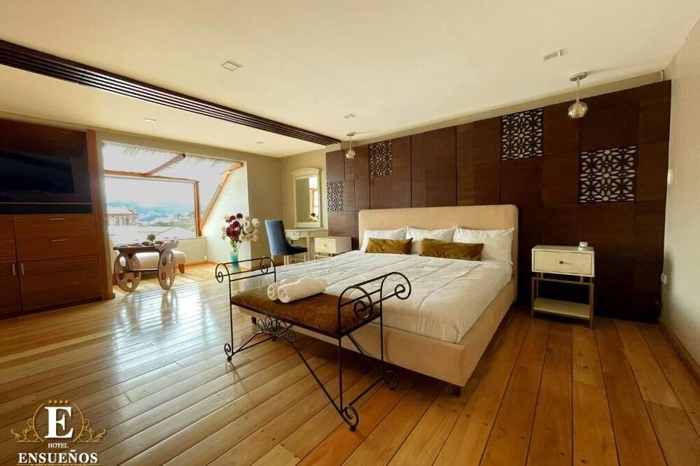 Hotel Ensueños by HHG