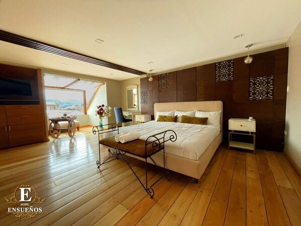 Suite estudio Deluxe, 1 cama de matrimonio grande, cocina, vistas a la ciudad