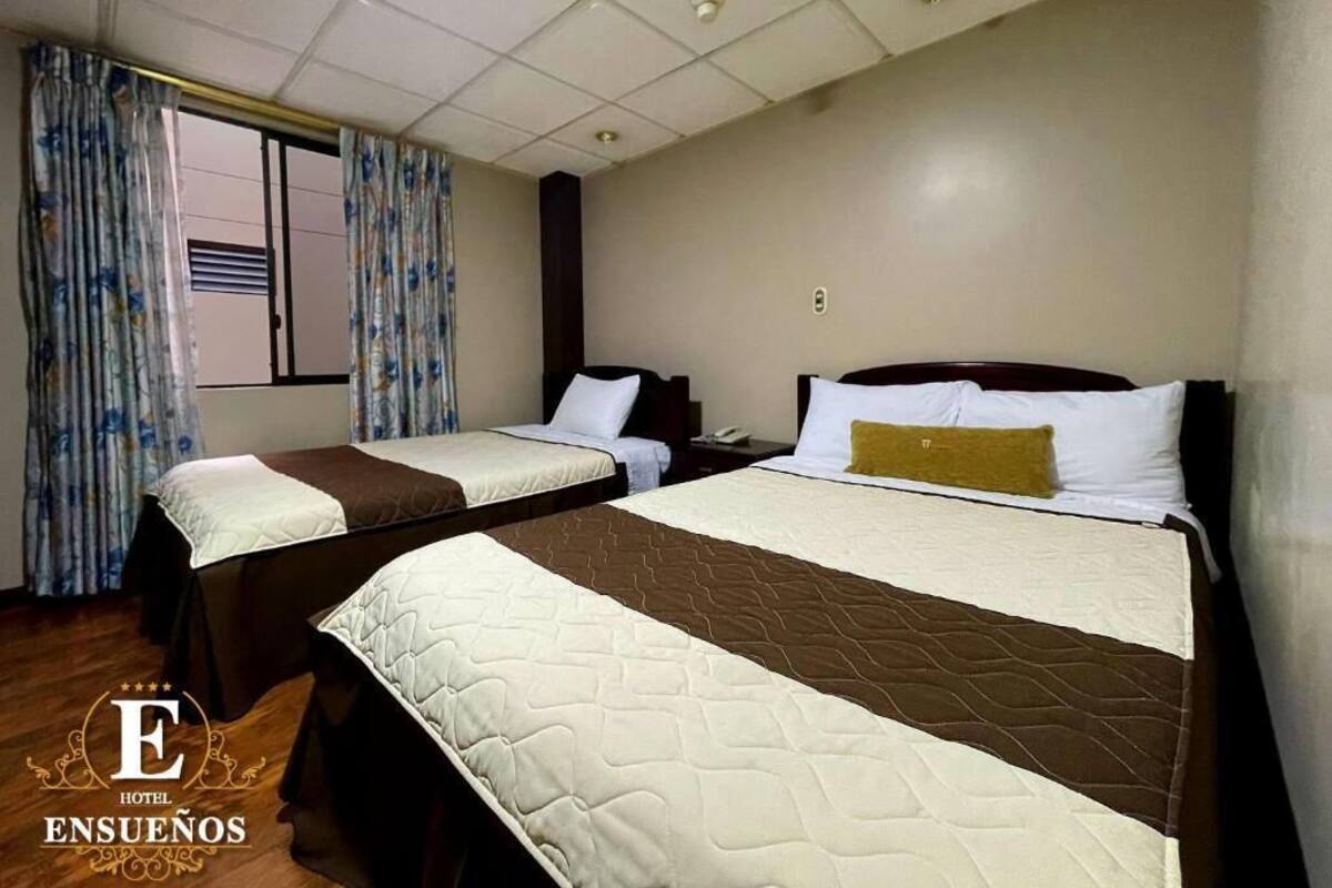 Chambre Triple Confort, plusieurs lits, non-fumeurs, service de ménage