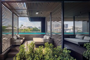 Terrace/patio - Elegant Modern Pool Gym Point Sâo Paulo-Andares (Guadalajara)