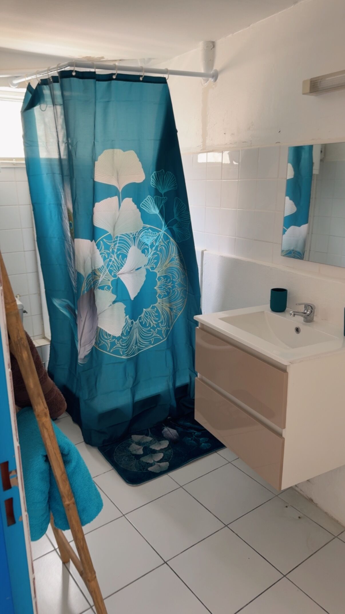 Handtücher, Toilettenpapier