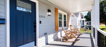 Bright Louisville Home Sleeps 6 w/ Game Room
