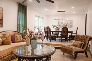 Interior - Private Pool • Movie Theater • Sleeps 12 / 4BR (San Antonio)