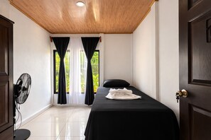 3 habitaciones, internet y ropa de cama 