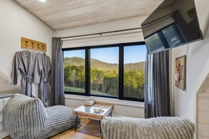 Interior - Brand new, cozy 2-bedroom cabin in Quiet Townsend with VIEWS - no really, VIEWS! (Townsend)