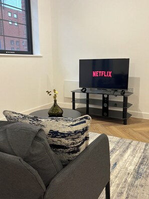 Interior - Luxury 2 Bed 2 Bath City Centre -5 Min from Utilitia Arena! (Birmingham)