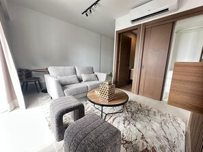 Living area - Hotel Piantini One (Santo Domingo)