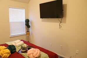 5 chambres, fer et planche Ă repasser, Wi-Fi, draps fournis