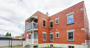 Exterior - Cozy 1-bedroom studio in lovely Montréal close St. Lawrence River (Montréal)
