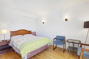 1 Schlafzimmer, Bügeleisen/Bügelbrett, WLAN