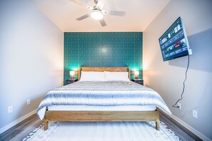 3 chambres, fer et planche à repasser, Wi-Fi, draps fournis