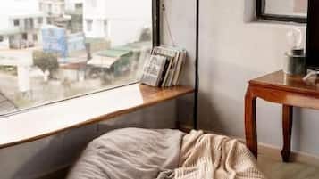 Cobertura luxo, sacada, vista para o jardim | Parte interna