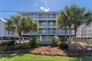 Exterior - Beachfront 2BR Condo with Pool and Beach Access (Gulf Shores)