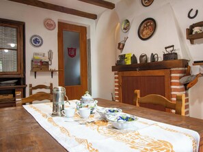 Dining - Apartment Torre by Interhome (Palazzuolo Sul Senio)