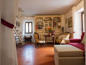 TV, fireplace - Apartment Torre by Interhome (Palazzuolo Sul Senio)