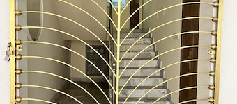 Modern 2BR in Elite DOHS Baridhara – Secure, Quiet & Stylish