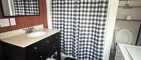Towels, toilet paper