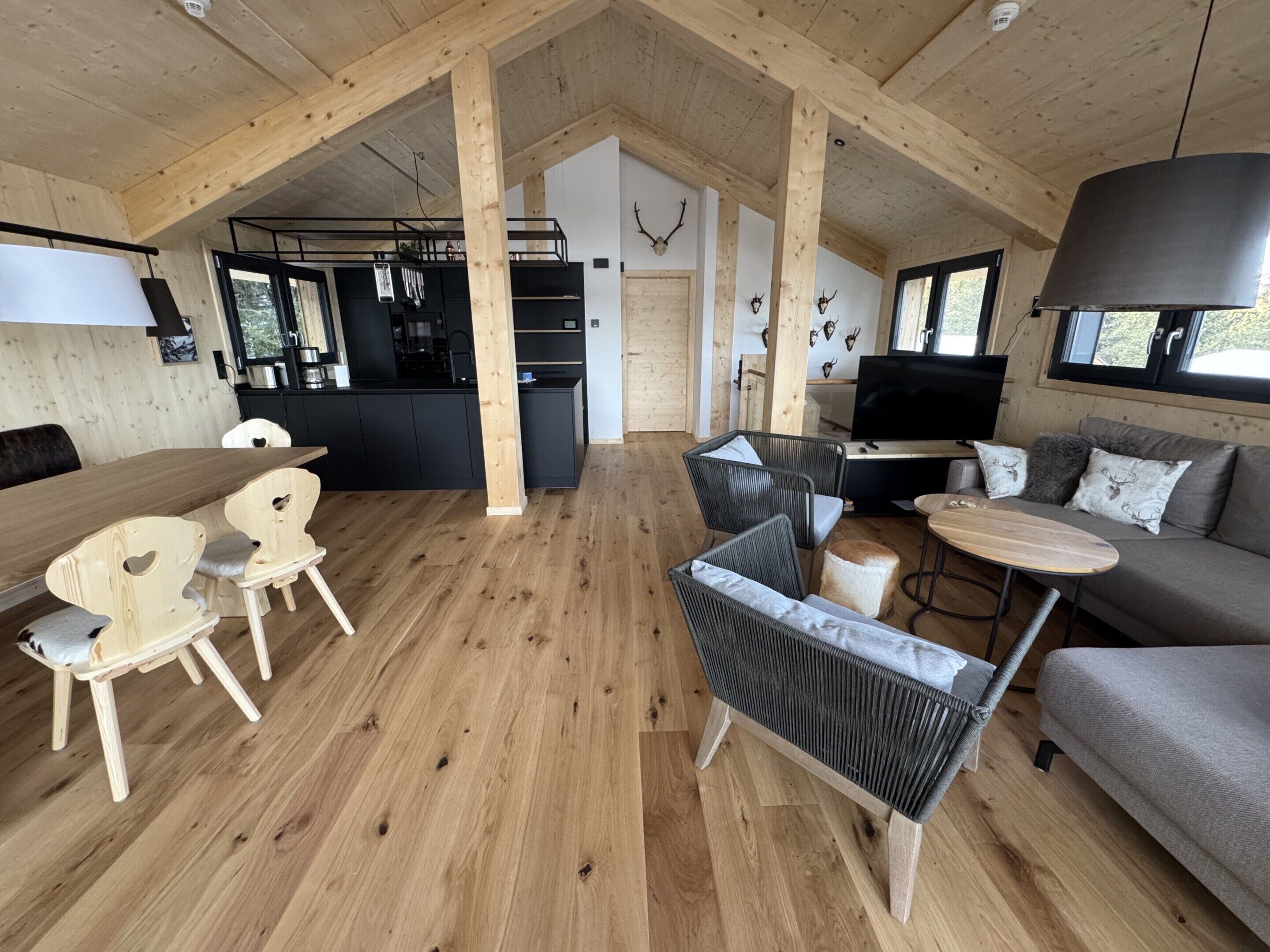 Chalet | Living area