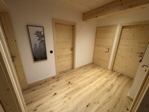 Interior - Superior Chalet With Sauna & Hot Tub (Stadl-Predlitz)