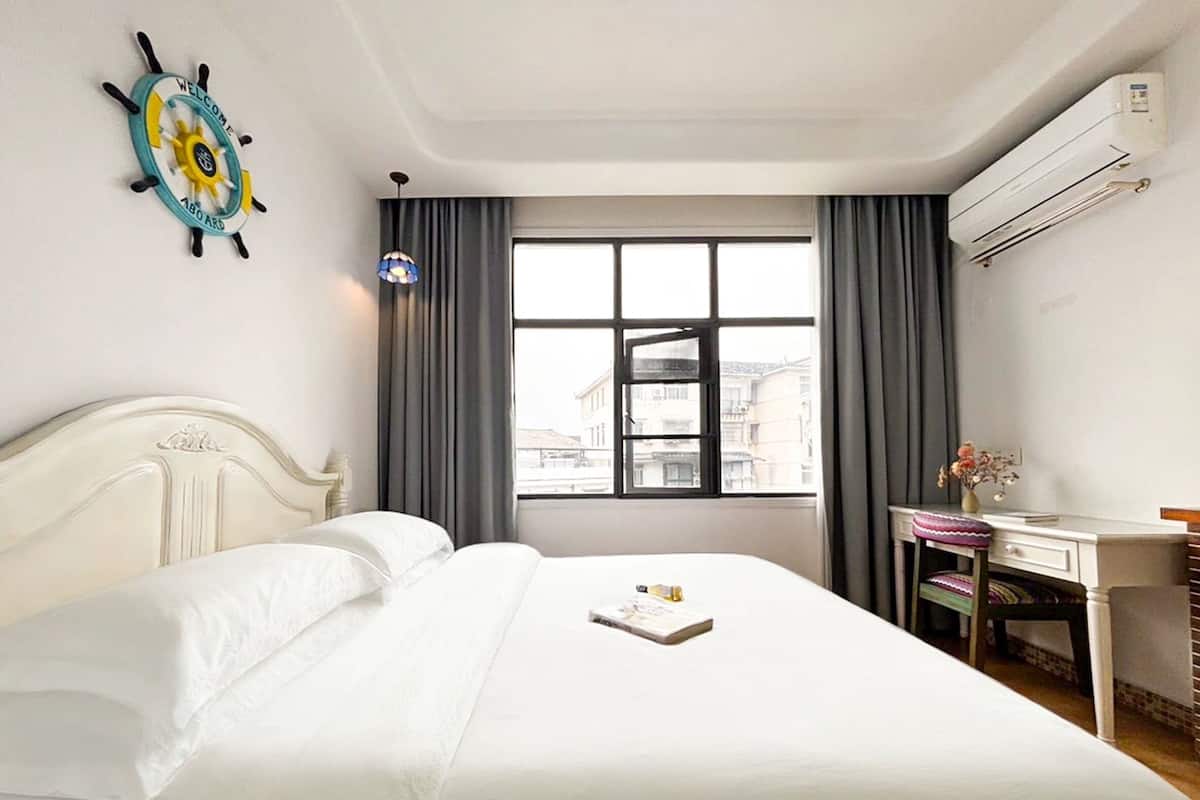 Chambre Double Confort, véranda, vue montagne