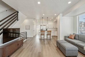 TV, video library