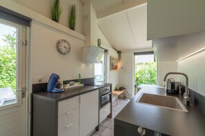 Comfort-Haus, 3 Schlafzimmer | Eigene Küche | Kühlschrank, Mikrowelle, Geschirrspüler