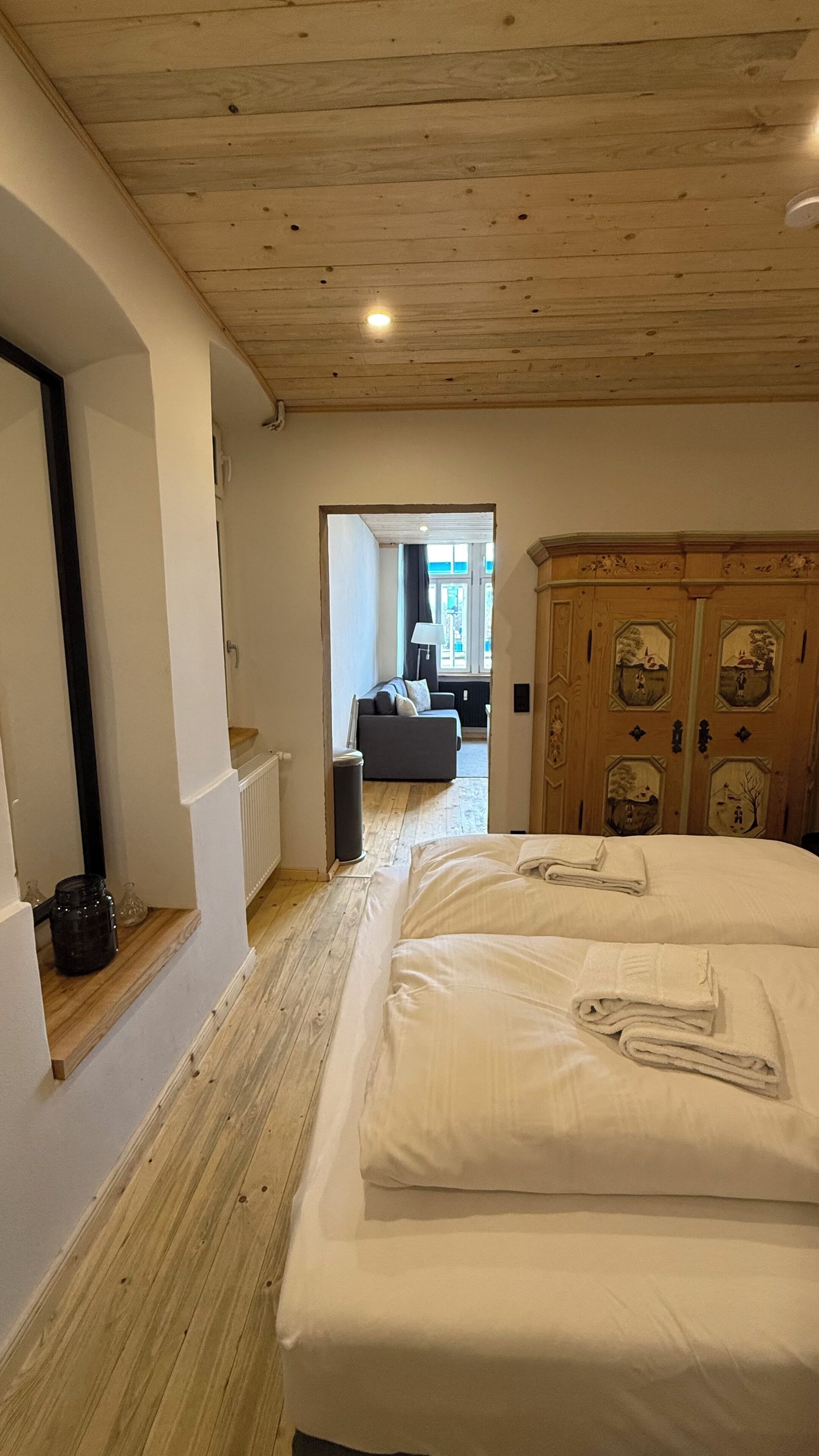 1 bedroom, WiFi, bed sheets