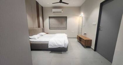 Mahi river villas Beautyful riverside location pet friendly fully furnished vill