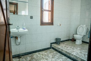 Bathroom - Asafar Apartments & Hostel (Ouarzazate)