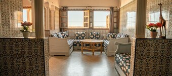 Asafar Apartments & Hostel