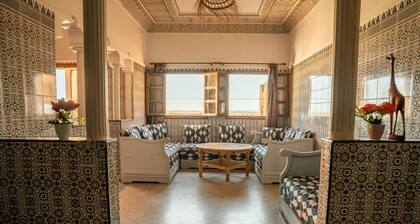 Asafar Apartments & Hostel