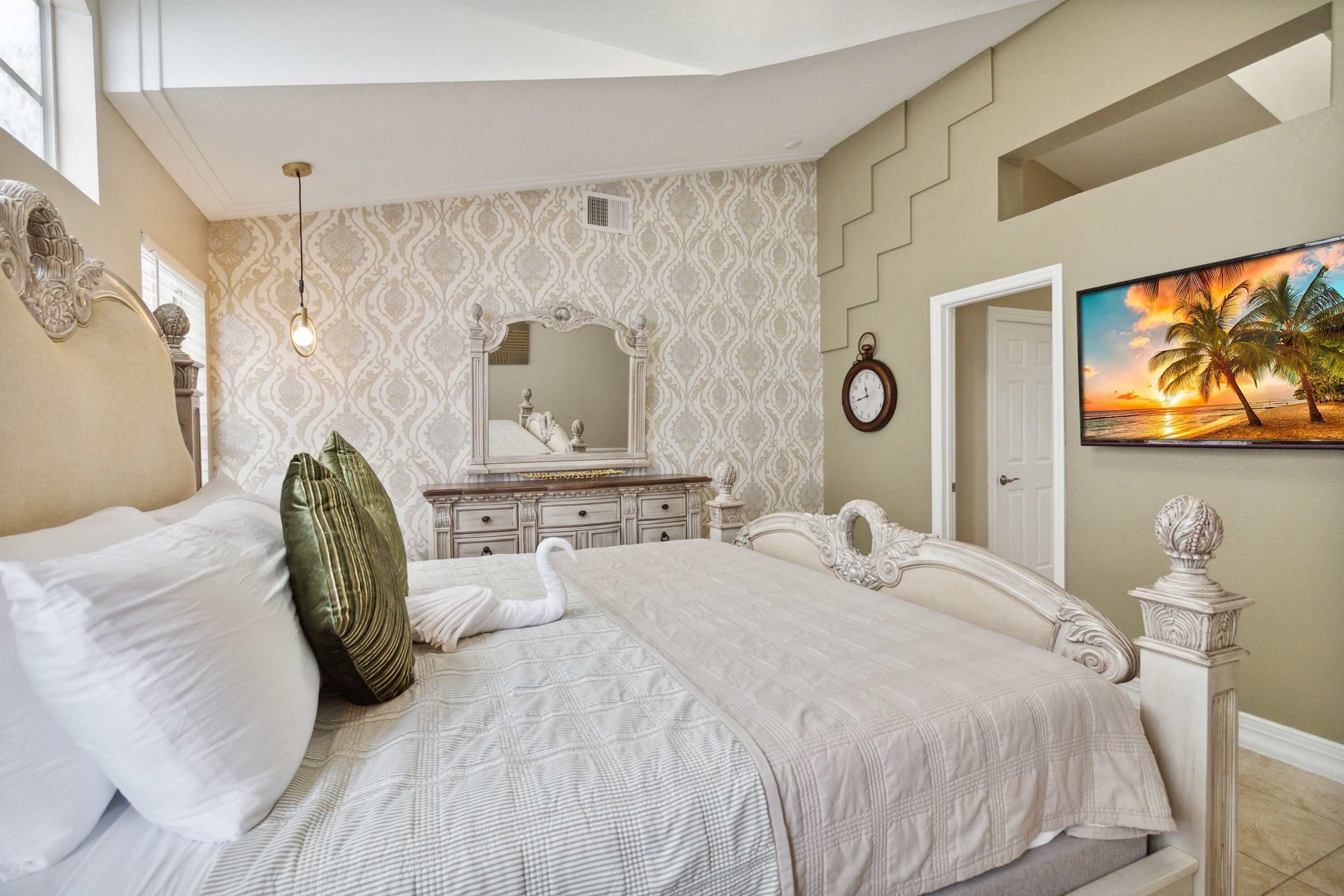 Design House, 4 Bedrooms, Lanai | Free WiFi