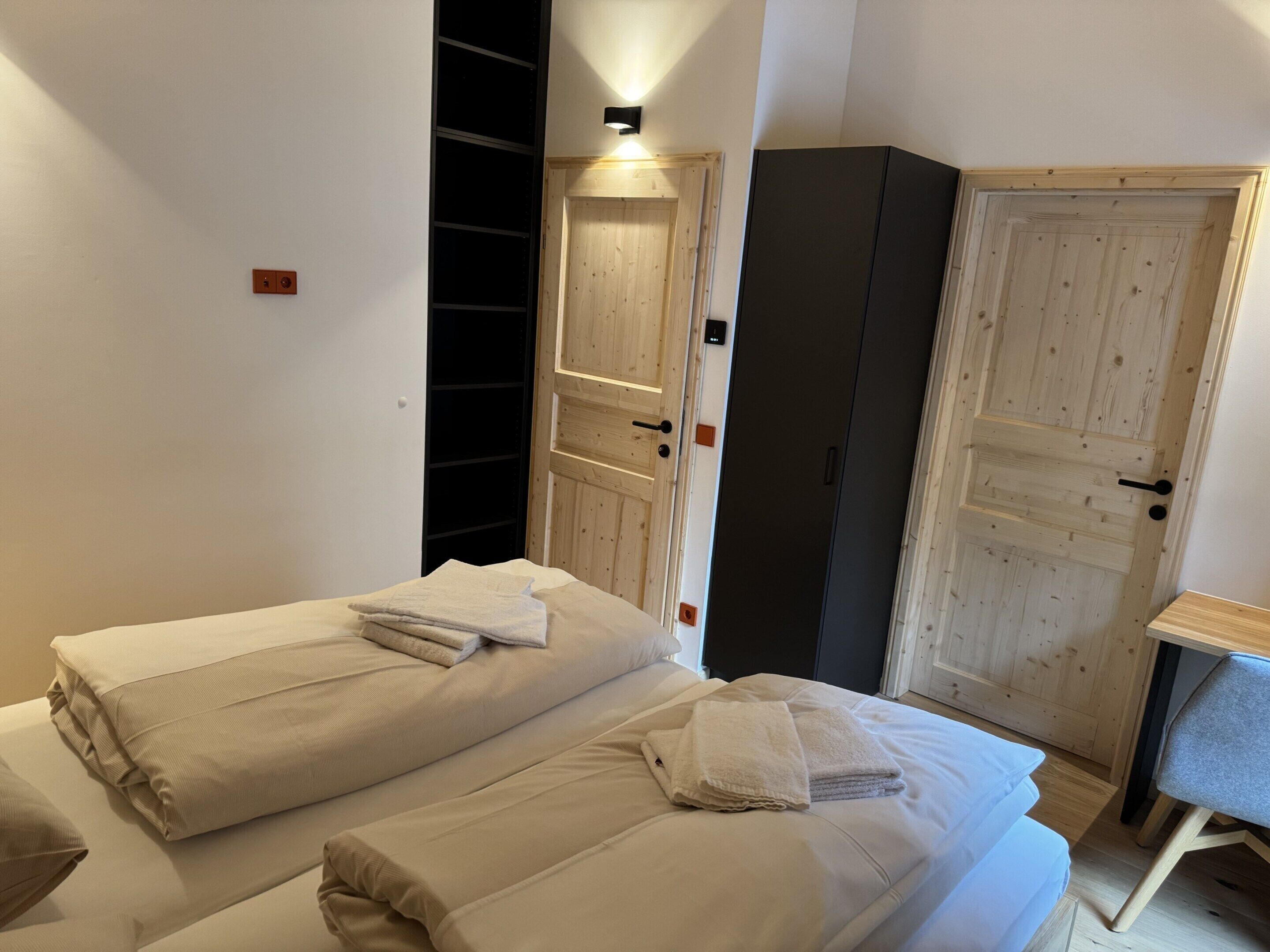 Chalet | 4 bedrooms, bed sheets