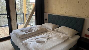 Chalé | 4 quartos, roupa de cama