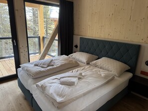 Alpehytte | 4 soveværelser, sengetøj