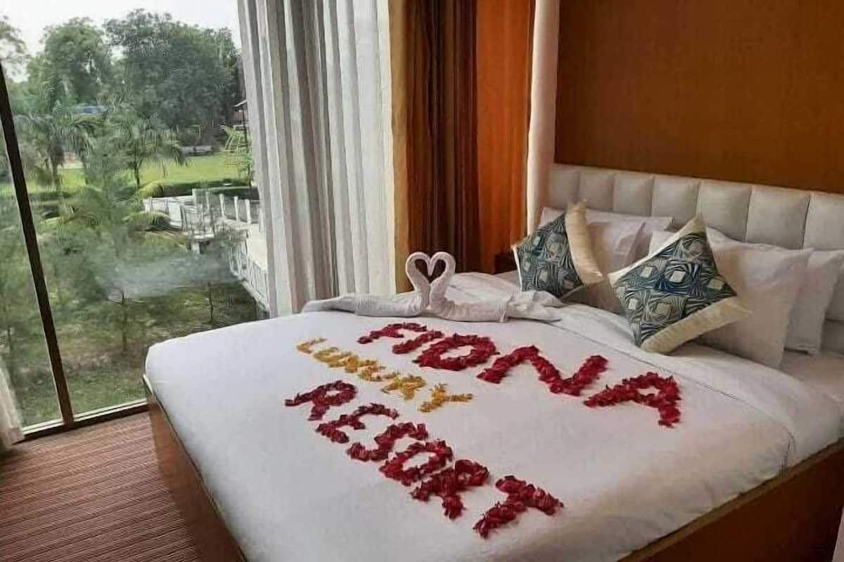 Deluxe Double Room, Garden View | Free WiFi