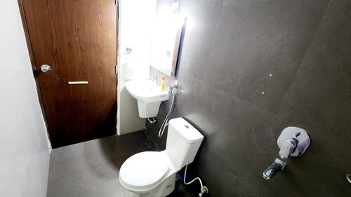 Premium 1BHK Retreat at The Happy Hermit