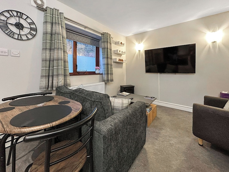Alojamiento De 1 Habitaciones En Kilsyth - Escocia